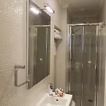Nocleg ze śniadaniem Private 2*