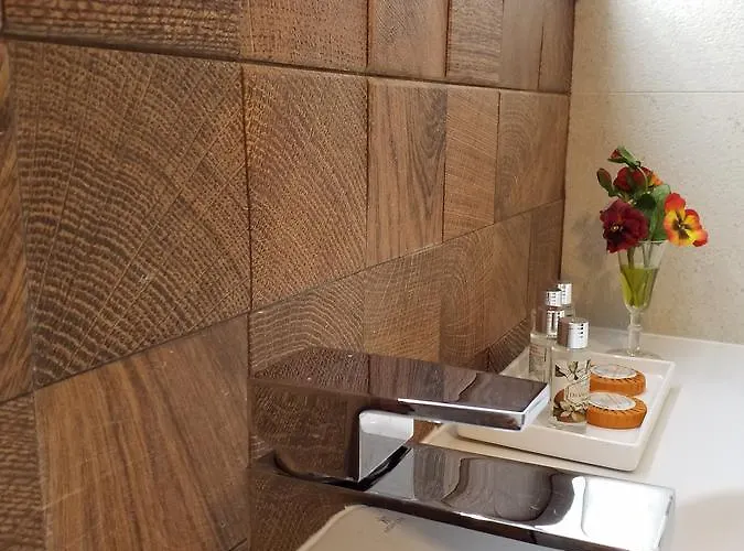 Private 2* פורטו