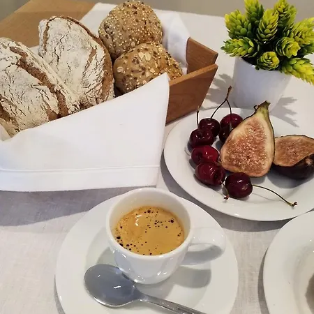 Alojamento de Acomodação e Pequeno-almoço Private